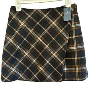 NWT Hollister Women's Plaid Skirt Size M